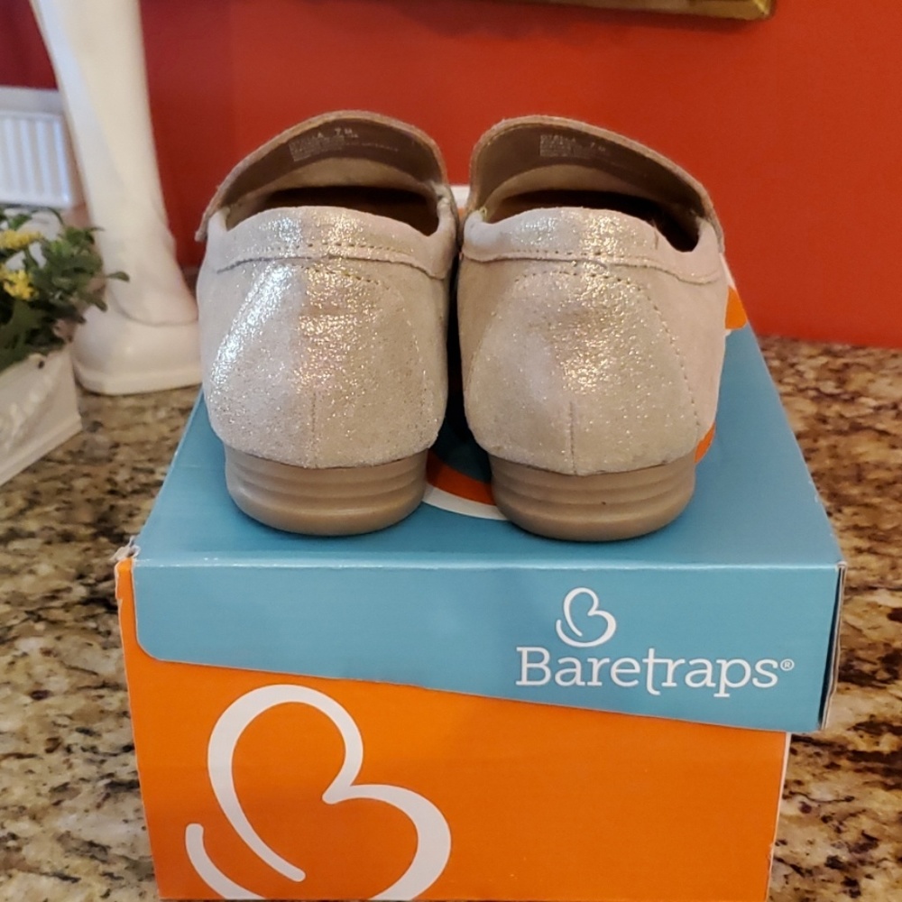 BareTraps Otella Slip Ons - Picture 4 of 7